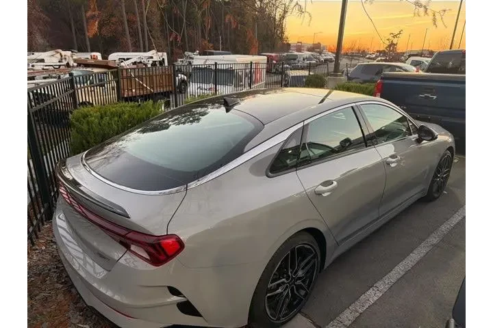 $29067 : Kia K5 2021 GT 4dr Sedan image 6