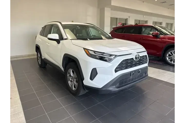 $33610 : Toyota RAV4 Hybrid 2025 AWD image 2