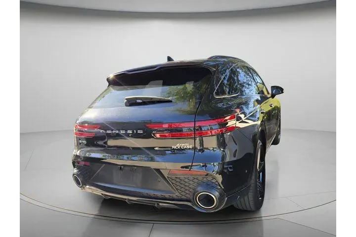 $37681 : Genesis GV70 2023 AWD 2.5T S image 6