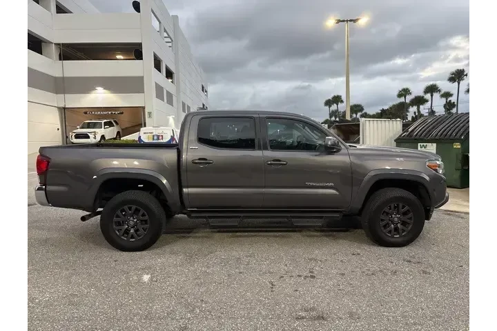 $27170 : Toyota Tacoma 2020 4x2 SR5 4 image 2
