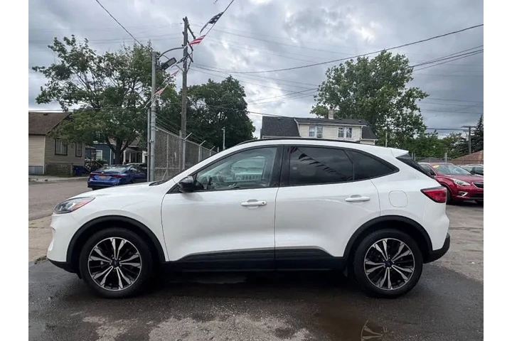 $16995 : 2021 Escape SE image 5