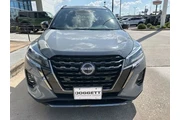 $20995 : Nissan Kicks 2024 SR 4dr Cro thumbnail