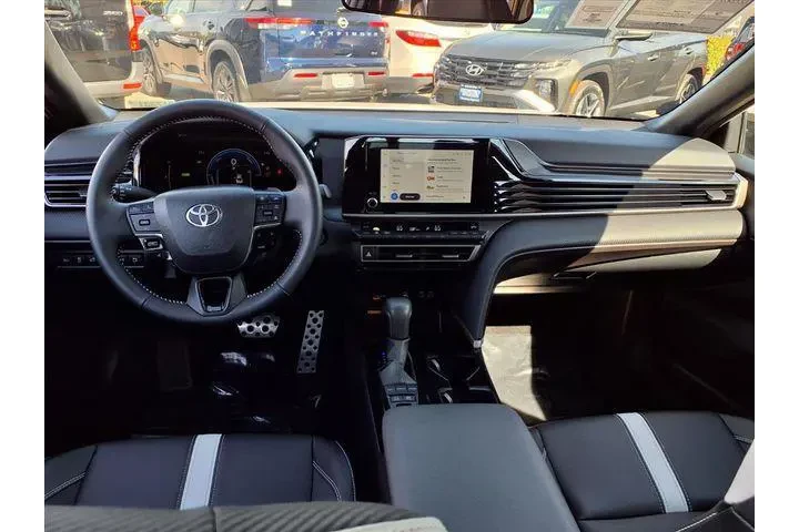 $29986 : Toyota Camry 2025 SE 4dr Sed image 8