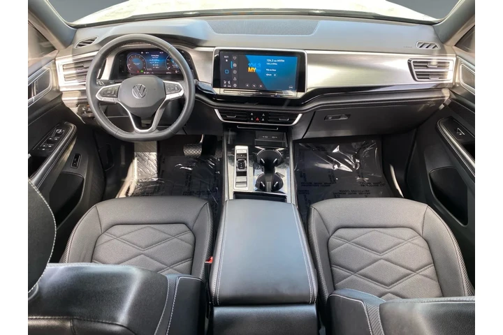 $35808 : Volkswagen Atlas Cross Sport image 10