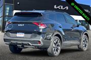 $32598 : Pre-Owned 2024 Sportage X-Line thumbnail