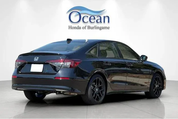 $29991 : Honda Civic Hybrid 2026 Spor image 4