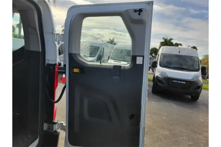 $39500 : Ford Transit 2023 350 XL 3dr image 7