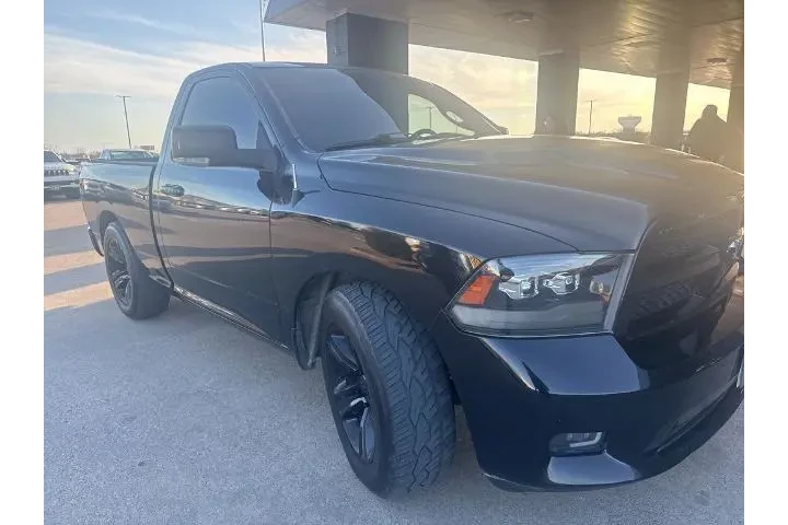 $11850 : Ram 1500 2012 4x2 R/T Sport image 5