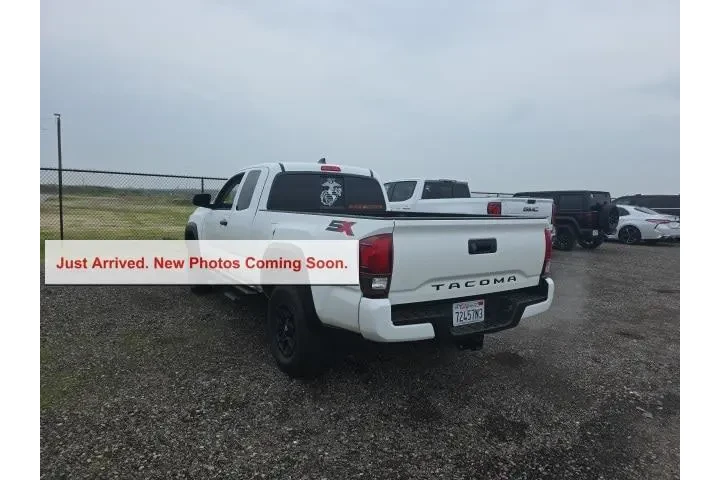 $28900 : Toyota Tacoma 2022 4x2 TRD S image 4