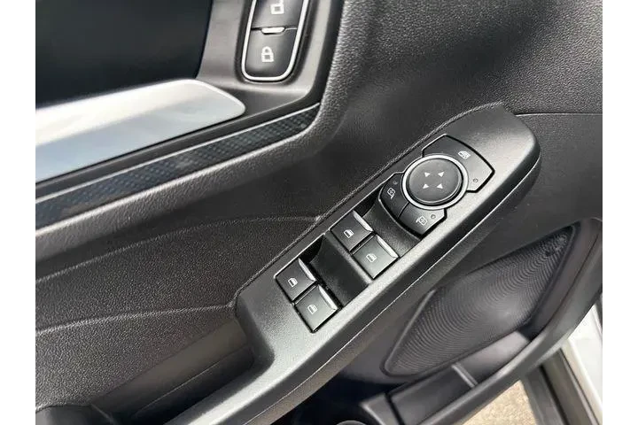 $26901 : Ford Escape 2023 AWD ST-Line image 10