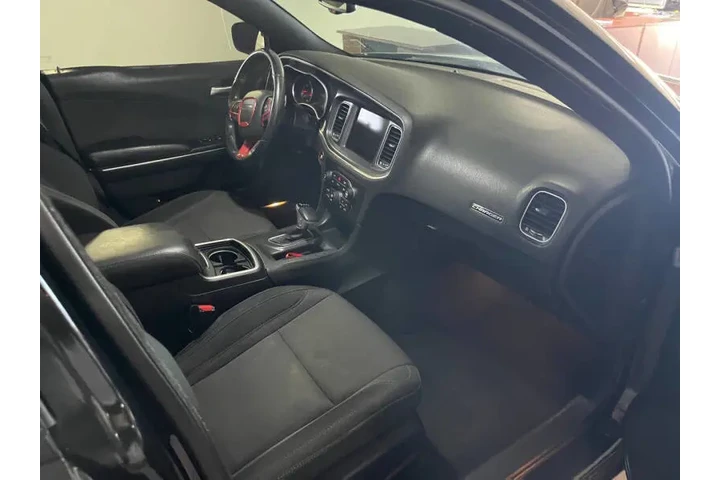 $16999 : 2018 Charger R/T image 7