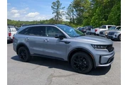 $30610 : Kia Sorento 2023 AWD SX 4dr thumbnail
