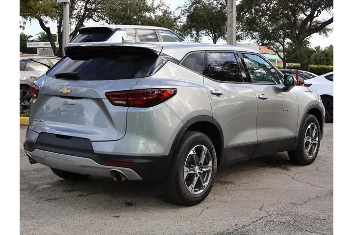 $19590 : Chevrolet Blazer 2023 LT 4dr image 8