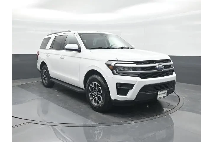$38509 : Ford Expedition 2024 4x2 XLT image 8