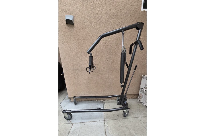 $100 : Maquina para pacientes image 1