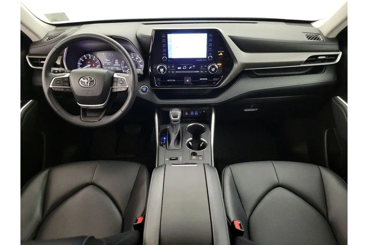 $37998 : Toyota Highlander 2022 XLE 4 image 9