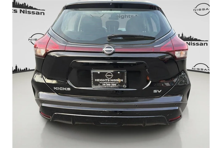 $16990 : Nissan Kicks 2022 SV 4dr Cro image 4