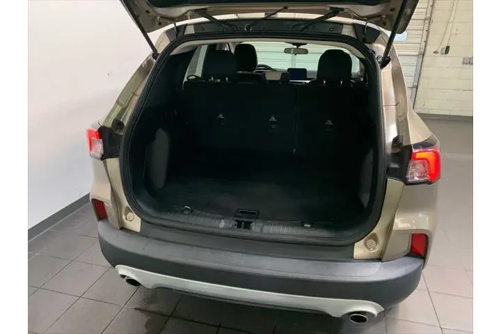 $18985 : Ford Escape 2020 AWD SE 4dr image 10