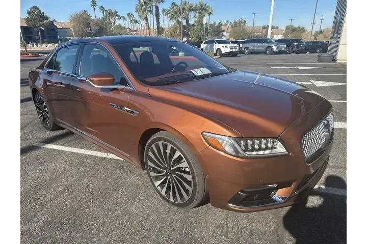 $21378 : Lincoln Continental 2018 Bla image 3