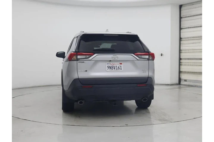 $30998 : Toyota RAV4 2022 AWD XLE 4dr image 6