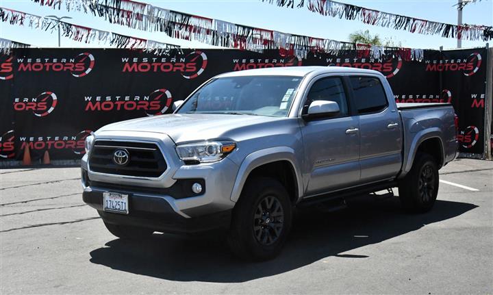 $29677 : Tacoma 2WD SR5 Pickup 4D 5 ft image 3