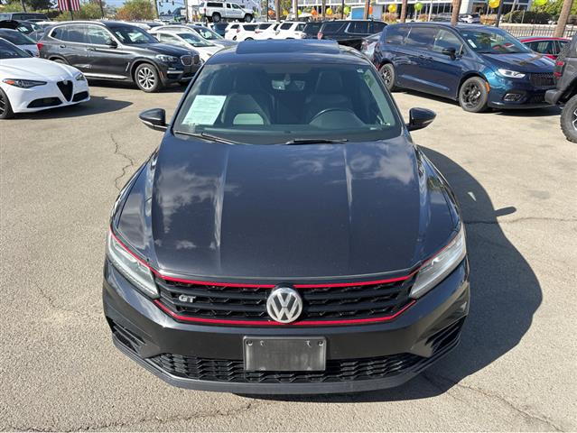 $14344 : 2018 Passat V6 GT image 3