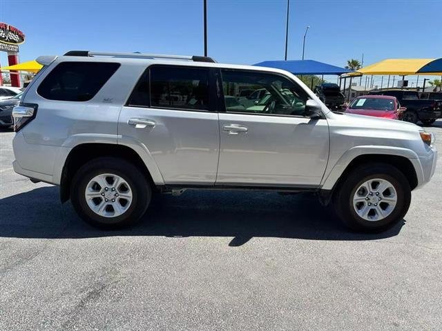 $39995 : Pre-Owned 2021 4Runner SR5 Sp image 4