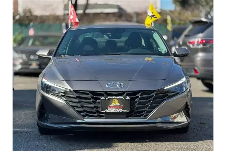 2021 HYUNDAI ELANTRA2021 HYUN image 3