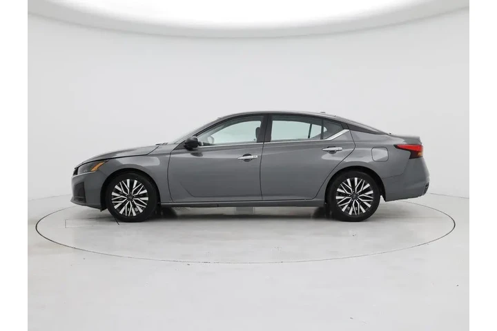 $20998 : Nissan Altima 2024 2.5 SV 4d image 3