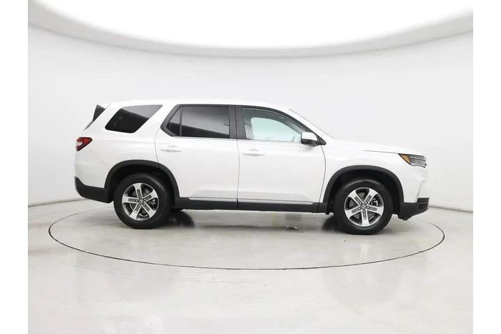 $35998 : Honda Pilot 2023 AWD EX-L 4d image 7