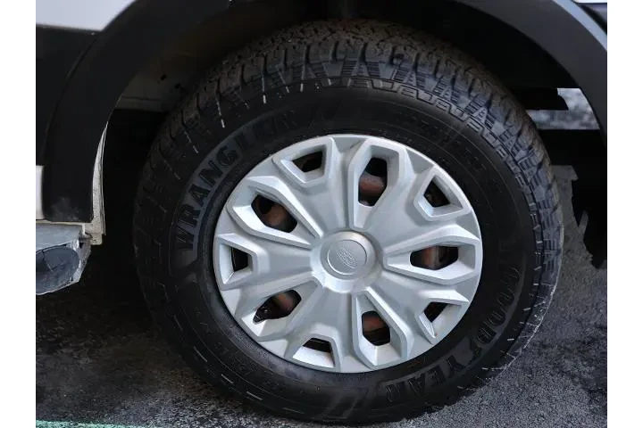 $31296 : Ford Transit 2023 250 3dr LW image 9