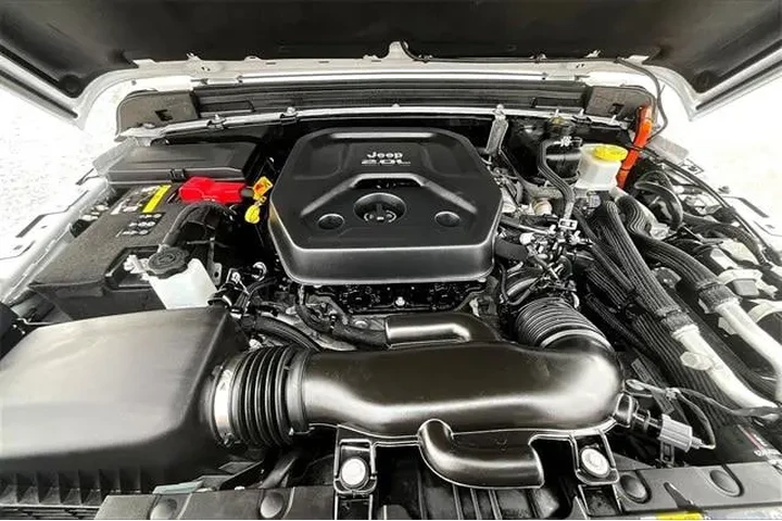 $29999 : Jeep Wrangler Unlimited 2021 image 9