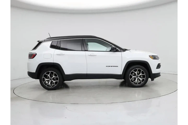 $24998 : Jeep Compass 2025 4x4 Limite image 7