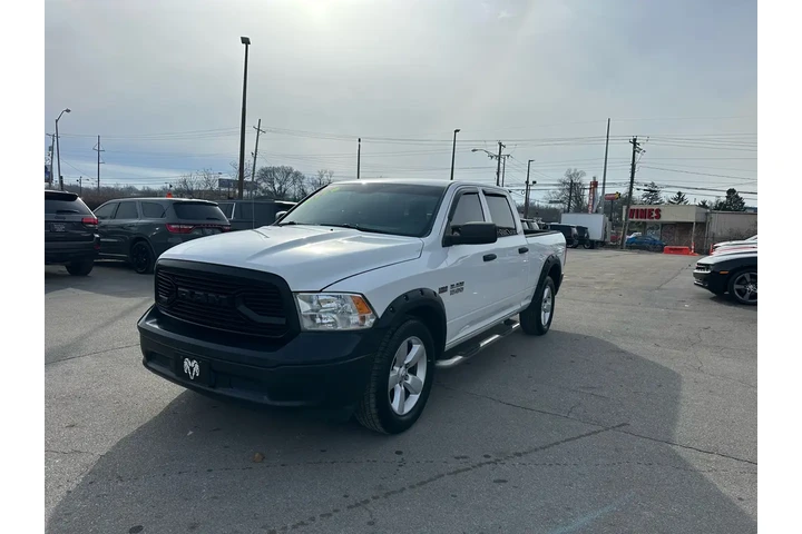 $10980 : 2014 RAM 1500 4WD Crew Cab 14 image 6