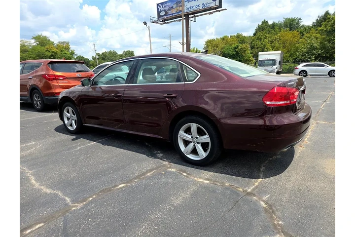 $7950 : 2013 Passat 2.0L TDI SE w/Sun image 3