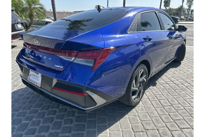 $21995 : Hyundai ELANTRA 2024 Limited image 4