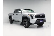 Toyota Tacoma 2024 4x4 SR5 4 en Charlotte