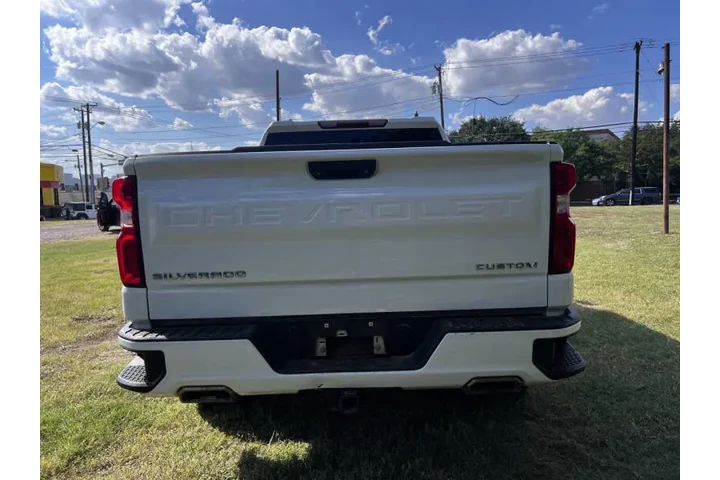 $25995 : 2019 Silverado 1500 Custom image 7