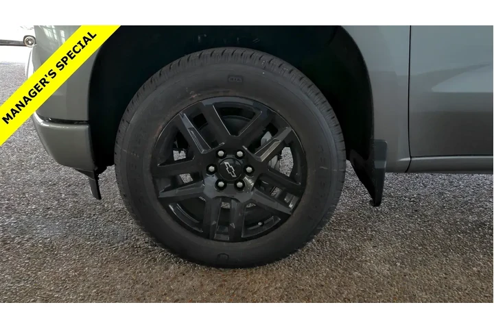 $26999 : Chevrolet Silverado 1500 202 image 9