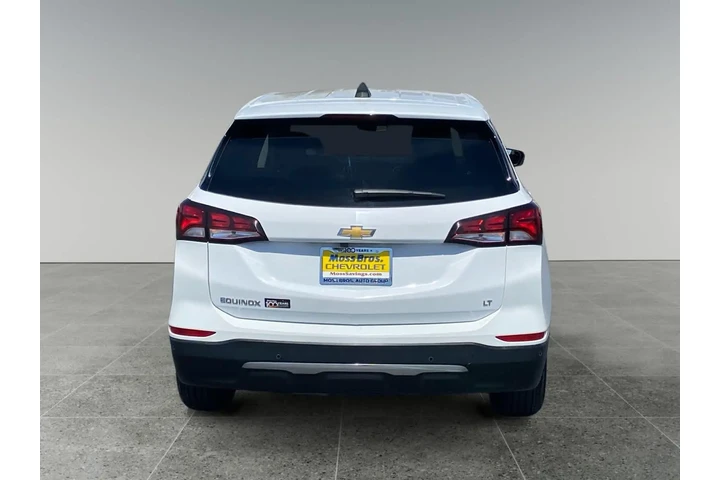 $26006 : Chevrolet Equinox 2024 LT 4d image 4