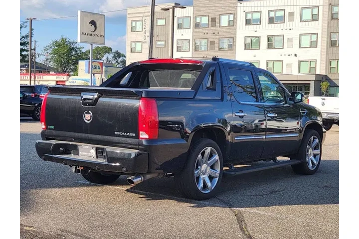 $20974 : 2011 Escalade EXT Premium image 10