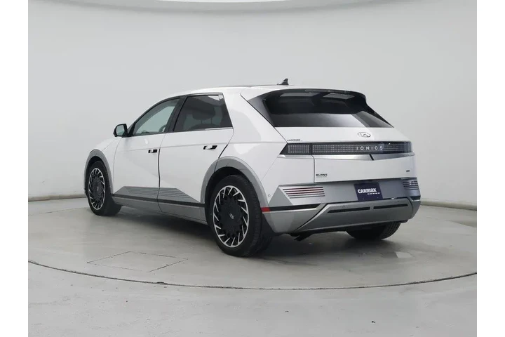 $28998 : Hyundai IONIQ 5 2022 AWD Lim image 2