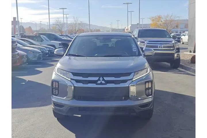 $21360 : Mitsubishi Outlander Sport 2 image 2