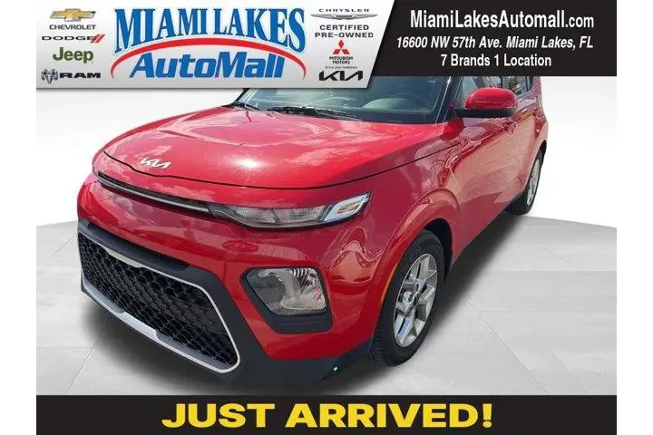 $15256 : Kia Soul 2022 LX 4dr Crossov image 1