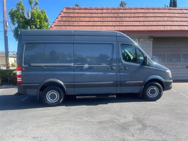 $25950 : 2018 Sprinter 2500 Cargo van image 9