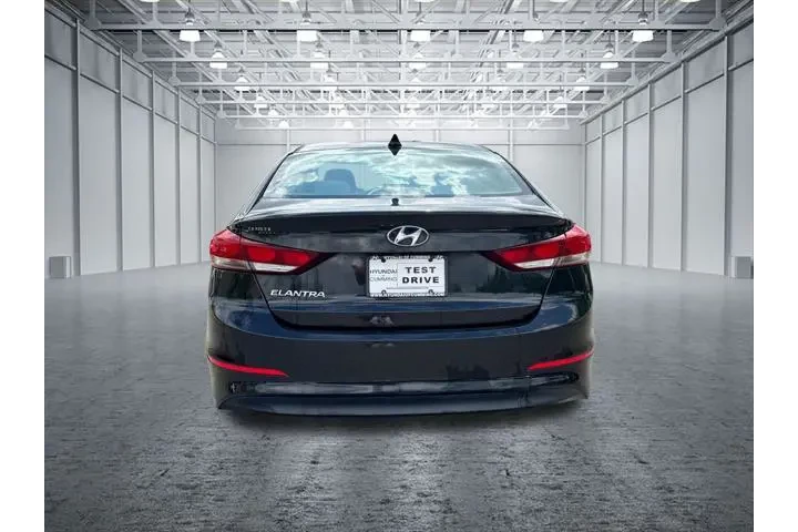 $10995 : Hyundai ELANTRA 2018 Value E image 6