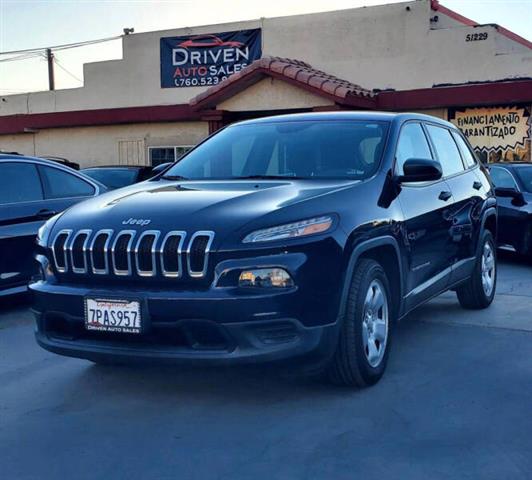 $10999 : 2015 Cherokee Sport image 4