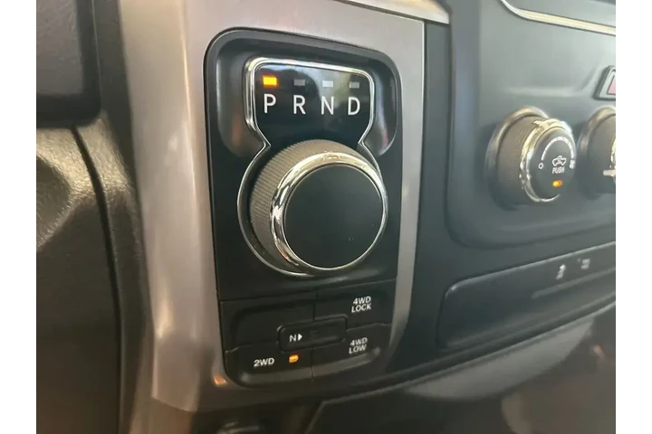 $24394 : Ram 1500 Classic 2024 4x4 SL image 8