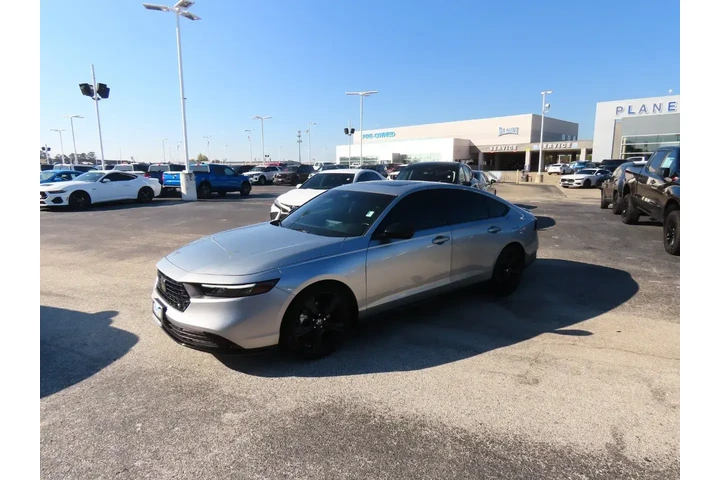 $26999 : Honda Accord Hybrid 2024 Spo image 2