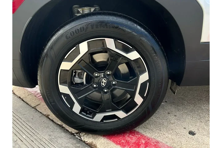 $30244 : Hyundai SANTA FE 2025 SEL 4d image 9